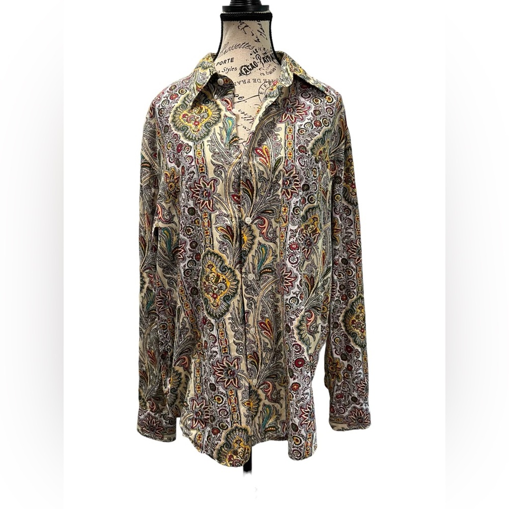 Men’s Express patterned button down shirt Size L